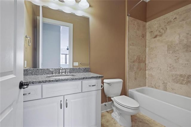 351 WASHINGTON Avenue NE 309, Marietta, GA 30060