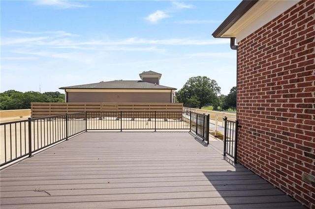 351 WASHINGTON Avenue NE 309, Marietta, GA 30060