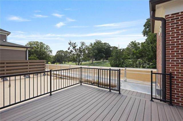 351 WASHINGTON Avenue NE 309, Marietta, GA 30060