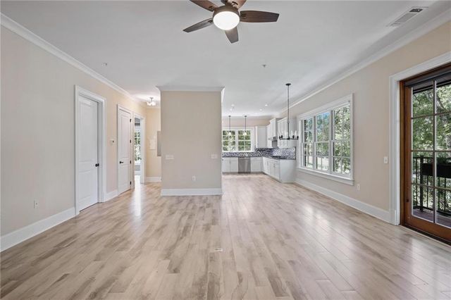 351 WASHINGTON Avenue NE 309, Marietta, GA 30060