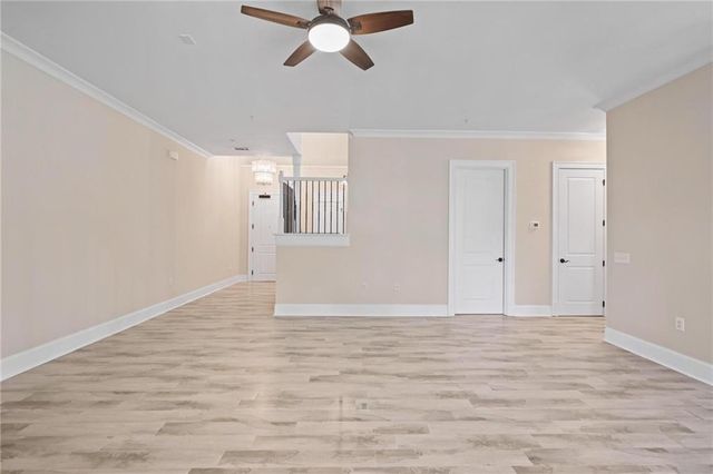 351 WASHINGTON Avenue NE 309, Marietta, GA 30060