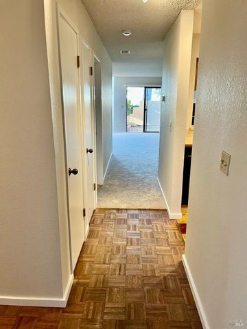 104 Nantucket Ln, Vallejo, CA 94590