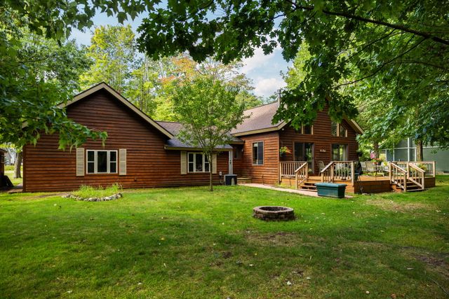 6451 Foothills Trail, Gaylord, MI 49735