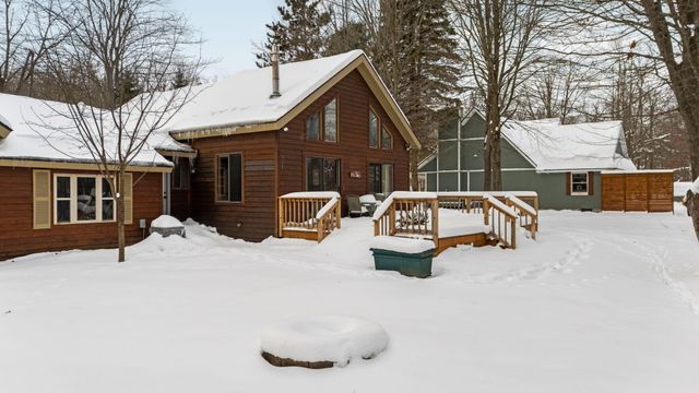 6451 Foothills Trail, Gaylord, MI 49735