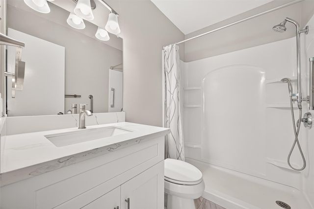 2515 Old Fort Road, Sugar Land, TX 77479