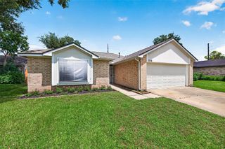 2515 Old Fort Road, Sugar Land, TX 77479
