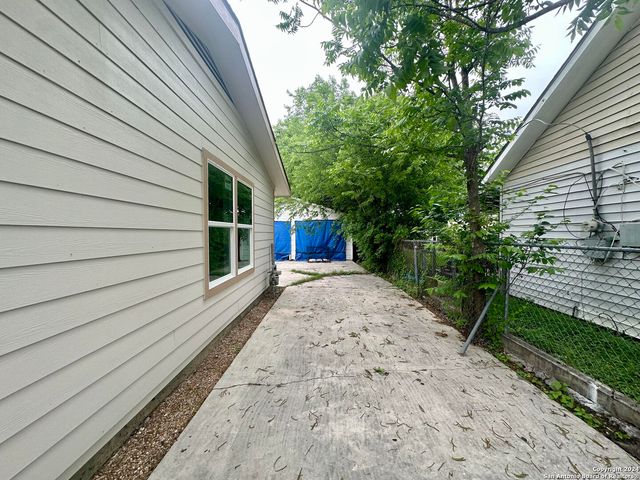 123 NASH BLVD, San Antonio, TX 78223
