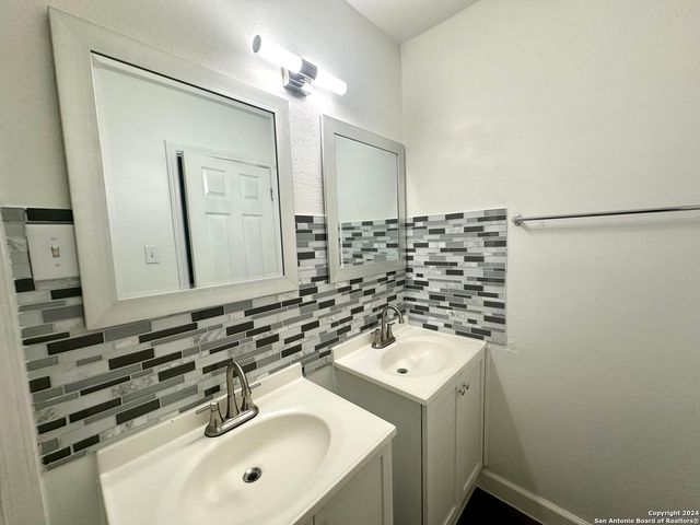 123 NASH BLVD, San Antonio, TX 78223