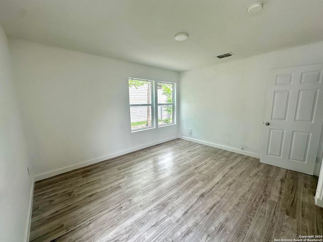 123 NASH BLVD, San Antonio, TX 78223