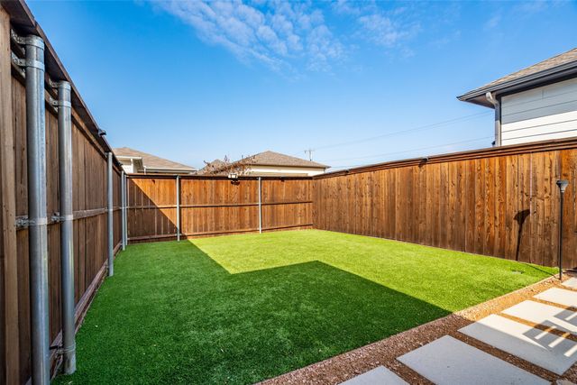 6517 Boone Drive, Rowlett, TX 75089