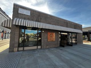 1490 Market Street, Redding, CA 96001