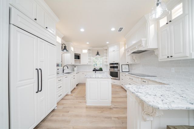 3515 Thompson, Longview, TX 75604