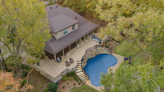 3515 Thompson, Longview, TX 75604