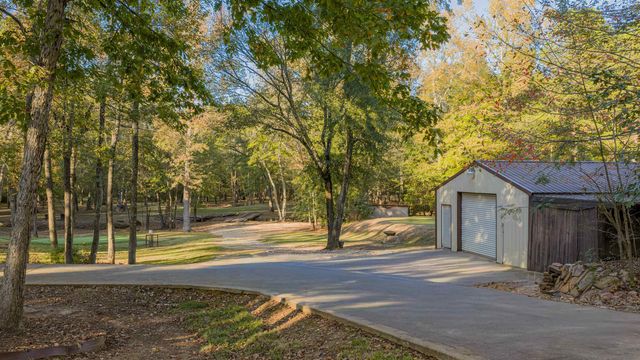 3515 Thompson, Longview, TX 75604