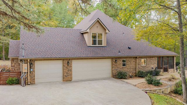3515 Thompson, Longview, TX 75604