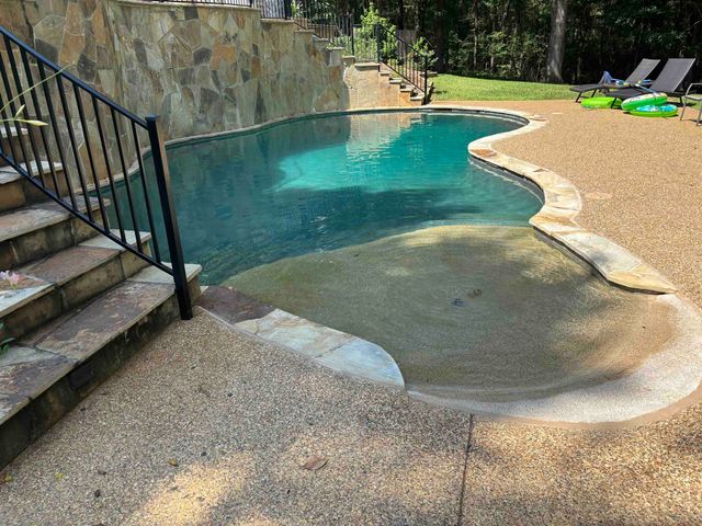 3515 Thompson, Longview, TX 75604