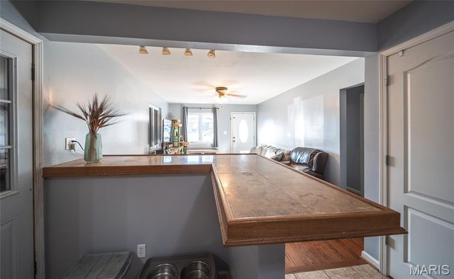 221 Watson Road, Sullivan, MO 63080