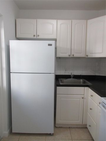 2420 SE 17th Street 306C, Fort Lauderdale, FL 33316