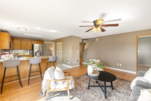 7009 NE 141st Court, Vancouver, WA 98682