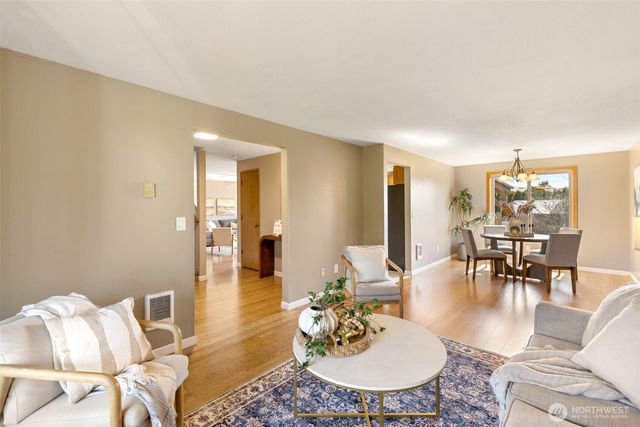 7009 NE 141st Court, Vancouver, WA 98682