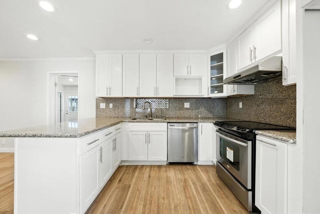 2114 Bennighof Court, San Jose, CA 95121