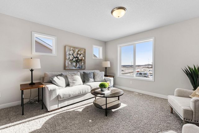 2009 Goldenray Drive, Faribault, MN 55021