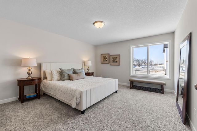 2009 Goldenray Drive, Faribault, MN 55021