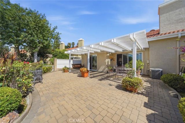 1188 Winged Foot, Upland, CA 91786