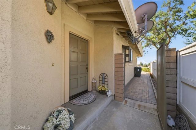 1188 Winged Foot, Upland, CA 91786