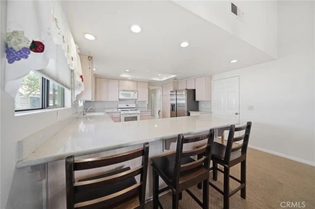 1188 Winged Foot, Upland, CA 91786
