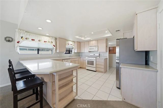 1188 Winged Foot, Upland, CA 91786