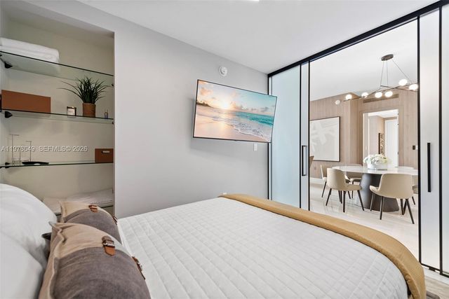 300 Biscayne Blvd Way 1605, Miami, FL 33131