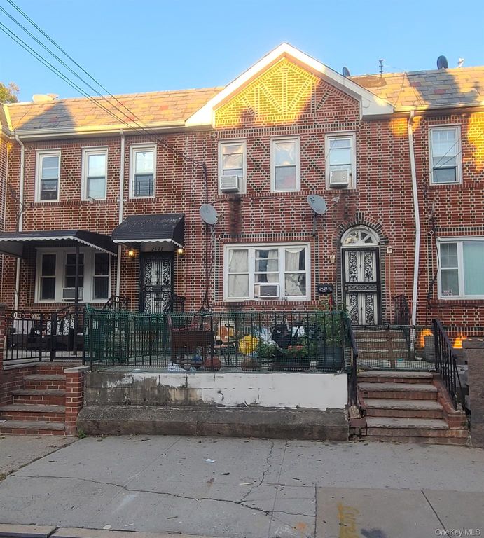 2529 97th Street, East Elmhurst, NY 11369