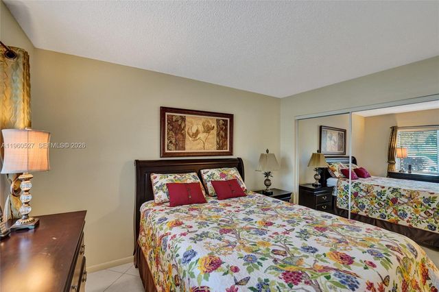 2228 N Cypress Bend Drive 103, Pompano Beach, FL 33069