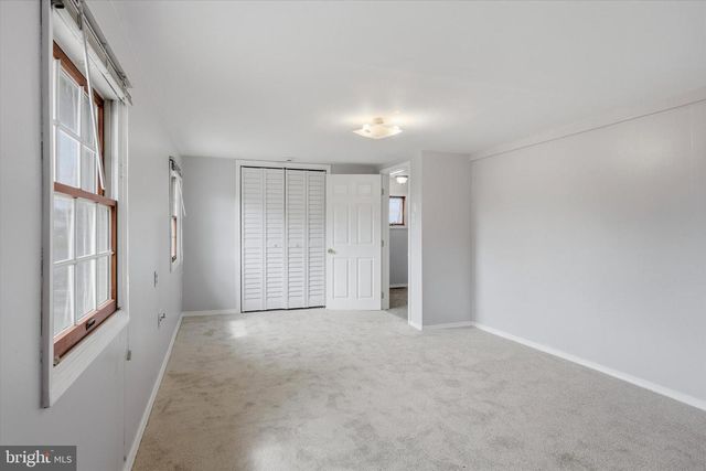 735 NEWPORTVILLE RD, Croydon, PA 19021