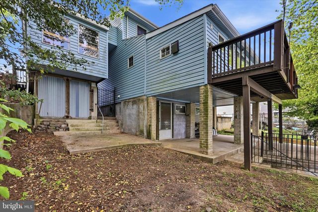 735 NEWPORTVILLE RD, Croydon, PA 19021