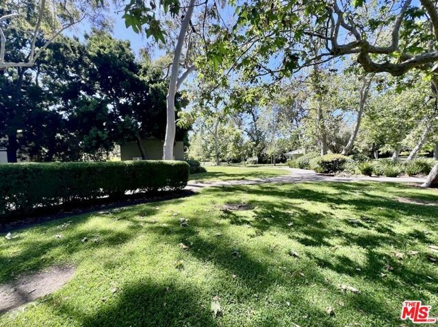 5340 Village, Los Angeles, CA 90016