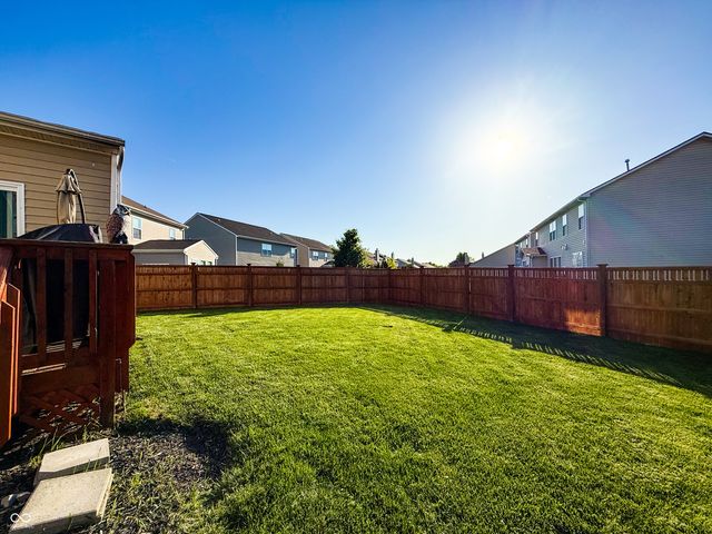 8644 N Deer Crossing Boulevard, Mccordsville, IN 46055