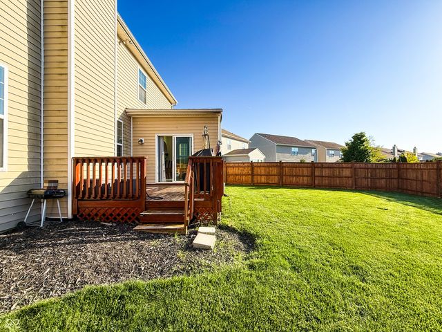 8644 N Deer Crossing Boulevard, Mccordsville, IN 46055