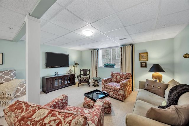 126 Grey Hawk Drive 697, Mashpee, MA 02649