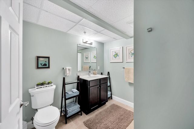 126 Grey Hawk Drive 697, Mashpee, MA 02649