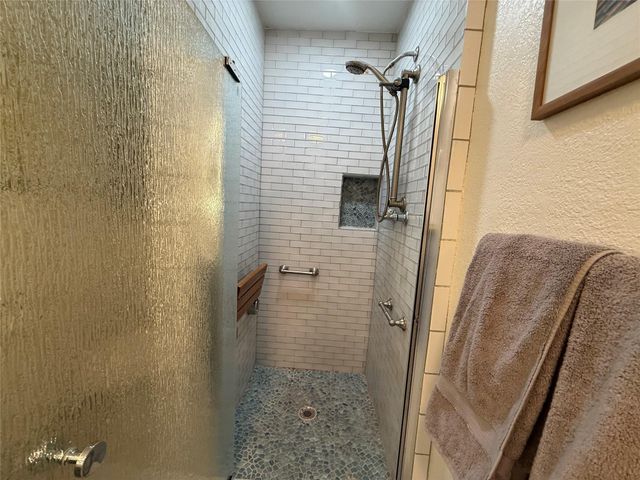 922 Hector Avenue, Pasadena, TX 77502
