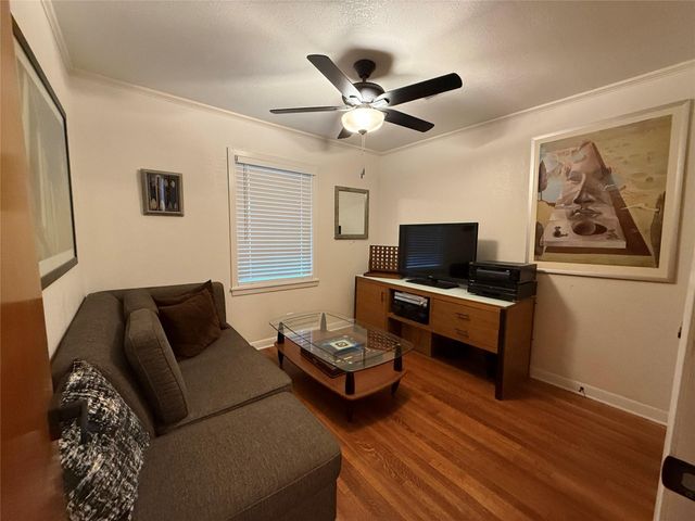 922 Hector Avenue, Pasadena, TX 77502