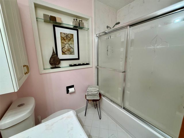 922 Hector Avenue, Pasadena, TX 77502