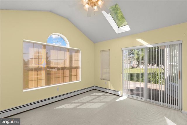 175 HILLSIDE DR, East Berlin, PA 17316