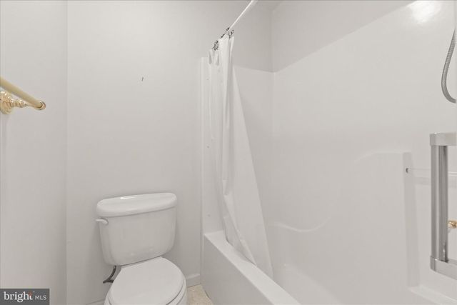 175 HILLSIDE DR, East Berlin, PA 17316