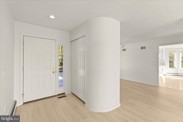175 HILLSIDE DR, East Berlin, PA 17316