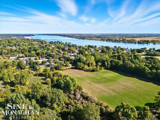 3623 Range Road, East China, MI 48054