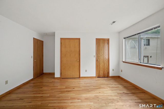 83 Columbus Place A, Stamford, CT 06907
