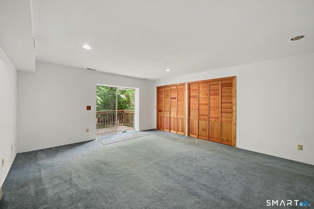 83 Columbus Place A, Stamford, CT 06907